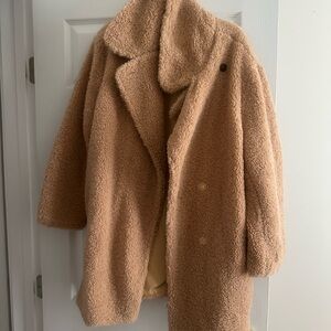 TALULAH Plush Teddy Coat in Camel